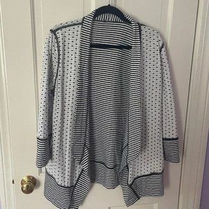 Black and white reversible cardigan size S